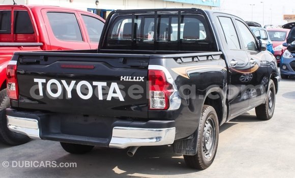 Acheter Import Voiture Toyota Hilux Noir à Import - Dubai, East Mahé Acheter Import Voiture Toyota Hilux Noir à Import - Dubai, East Mahé