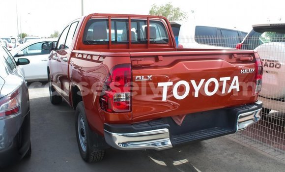 Acheter Import Voiture Toyota Hilux Autre à Import - Dubai, East Mahé Acheter Import Voiture Toyota Hilux Autre à Import - Dubai, East Mahé