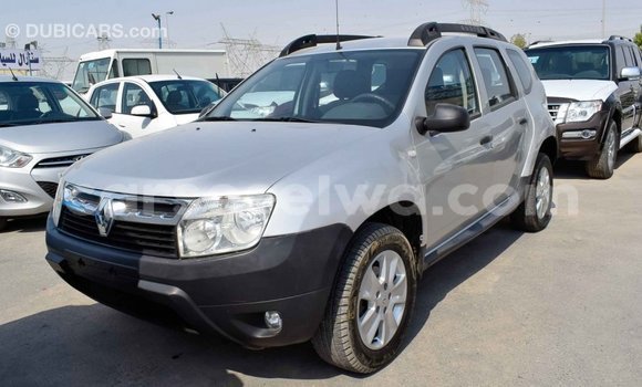 Acheter Import Voiture Renault Duster Autre à Import - Dubai, East Mahé Acheter Import Voiture Renault Duster Autre à Import - Dubai, East Mahé