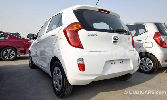 Acheter Import Voiture Kia Picanto Blanc à Import - Dubai, East Mahé Acheter Import Voiture Kia Picanto Blanc à Import - Dubai, East Mahé