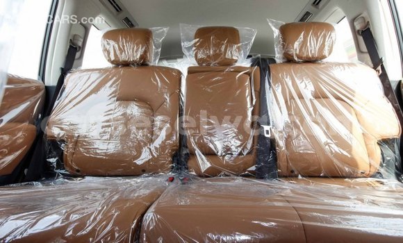 Acheter Import Voiture Nissan Patrol Marron à Import - Dubai, East Mahé Acheter Import Voiture Nissan Patrol Marron à Import - Dubai, East Mahé