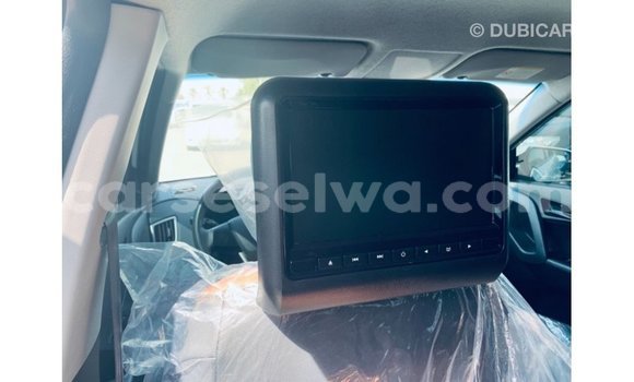 Acheter Import Voiture Hyundai Creta Blanc à Import - Dubai, East Mahé Acheter Import Voiture Hyundai Creta Blanc à Import - Dubai, East Mahé