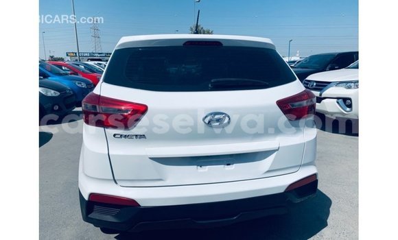 Acheter Import Voiture Hyundai Creta Blanc à Import - Dubai, East Mahé Acheter Import Voiture Hyundai Creta Blanc à Import - Dubai, East Mahé
