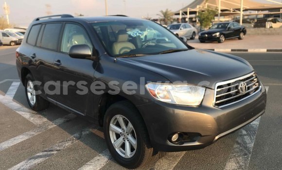 Acheter Import Voiture Toyota Highlander Autre à Import - Dubai, East Mahé Acheter Import Voiture Toyota Highlander Autre à Import - Dubai, East Mahé