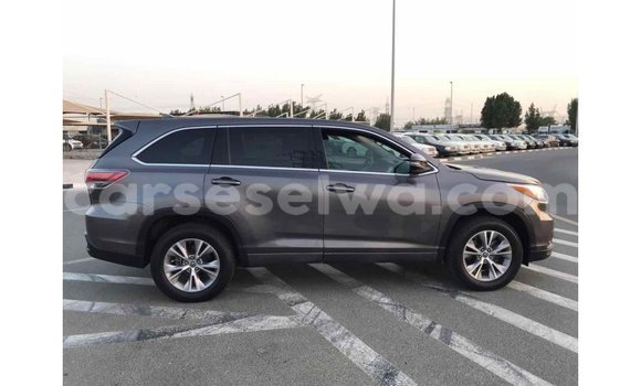 Acheter Import Voiture Toyota Highlander Autre à Import - Dubai, East Mahé Acheter Import Voiture Toyota Highlander Autre à Import - Dubai, East Mahé