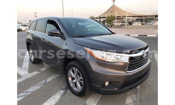 Acheter Import Voiture Toyota Highlander Autre à Import - Dubai, East Mahé Acheter Import Voiture Toyota Highlander Autre à Import - Dubai, East Mahé