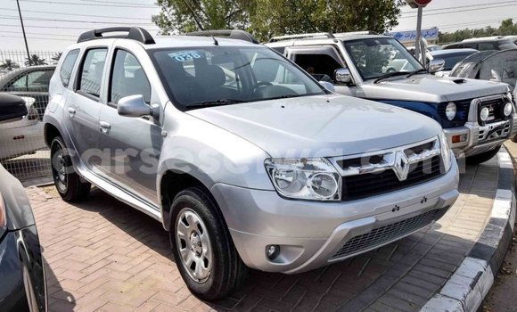 Acheter Import Voiture Renault Duster Autre à Import - Dubai, East Mahé