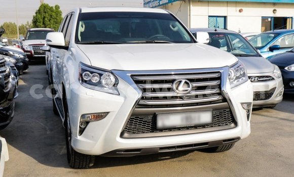 Acheter Import Voiture Lexus GX Blanc à Import - Dubai, East Mahé Acheter Import Voiture Lexus GX Blanc à Import - Dubai, East Mahé