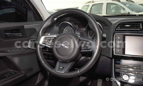 Acheter Import Voiture Jaguar XE Rouge à Import - Dubai, East Mahé Acheter Import Voiture Jaguar XE Rouge à Import - Dubai, East Mahé