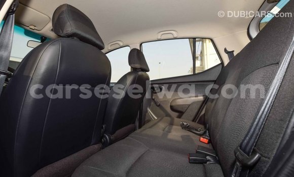 Acheter Import Voiture Hyundai i10 Autre à Import - Dubai, East Mahé Acheter Import Voiture Hyundai i10 Autre à Import - Dubai, East Mahé