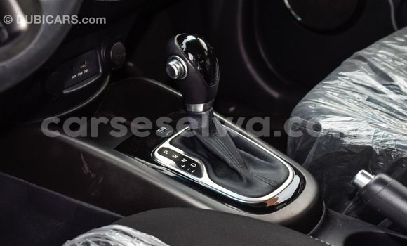 Acheter Import Voiture Kia Soul Noir à Import - Dubai, East Mahé Acheter Import Voiture Kia Soul Noir à Import - Dubai, East Mahé