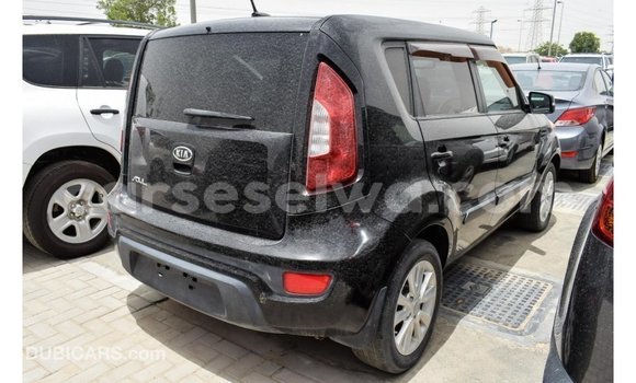 Acheter Import Voiture Kia Soul Noir à Import - Dubai, East Mahé Acheter Import Voiture Kia Soul Noir à Import - Dubai, East Mahé