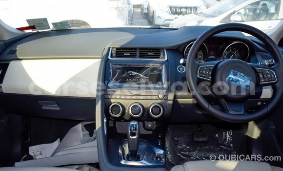 Acheter Import Voiture Jaguar E-Pace Blanc à Import - Dubai, East Mahé Acheter Import Voiture Jaguar E-Pace Blanc à Import - Dubai, East Mahé