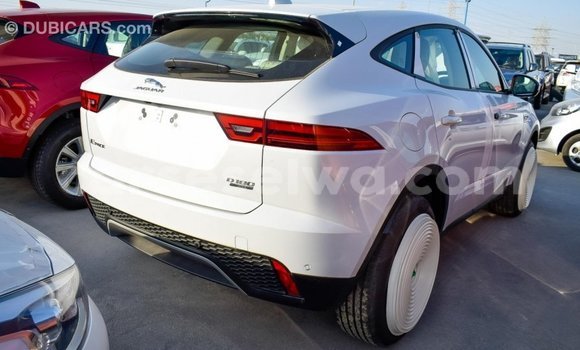 Acheter Import Voiture Jaguar E-Pace Blanc à Import - Dubai, East Mahé Acheter Import Voiture Jaguar E-Pace Blanc à Import - Dubai, East Mahé