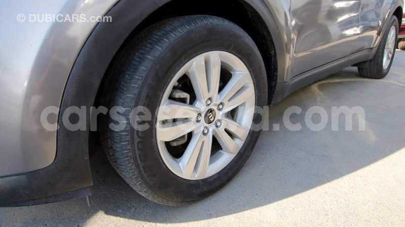 Big with watermark kia sportage east mah%c3%a9 import dubai 4952