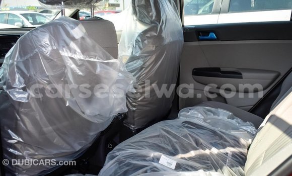 Acheter Import Voiture Kia Sportage Rouge à Import - Dubai, East Mahé Acheter Import Voiture Kia Sportage Rouge à Import - Dubai, East Mahé