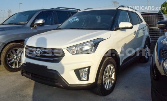 Acheter Import Voiture Hyundai Creta Blanc à Import - Dubai, East Mahé Acheter Import Voiture Hyundai Creta Blanc à Import - Dubai, East Mahé