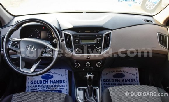 Acheter Import Voiture Hyundai Creta Blanc à Import - Dubai, East Mahé Acheter Import Voiture Hyundai Creta Blanc à Import - Dubai, East Mahé