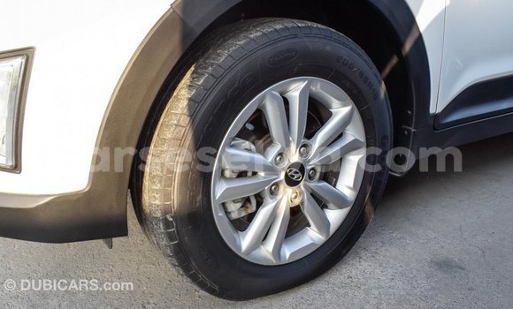 Acheter Import Voiture Hyundai Creta Blanc à Import - Dubai, East Mahé Acheter Import Voiture Hyundai Creta Blanc à Import - Dubai, East Mahé