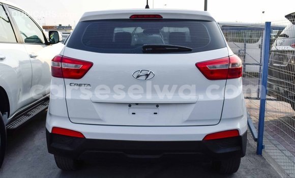 Acheter Import Voiture Hyundai Creta Blanc à Import - Dubai, East Mahé Acheter Import Voiture Hyundai Creta Blanc à Import - Dubai, East Mahé