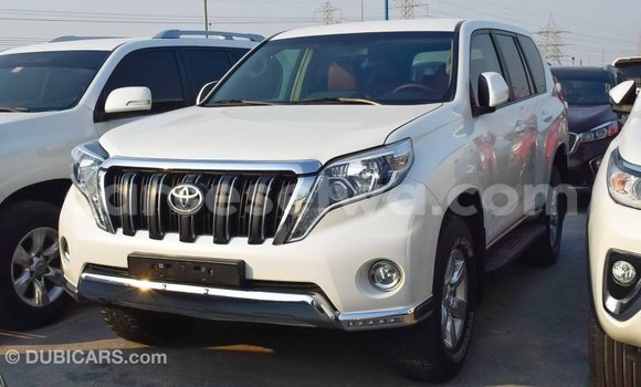 Acheter Import Voiture Toyota Prado Blanc à Import - Dubai, East Mahé Acheter Import Voiture Toyota Prado Blanc à Import - Dubai, East Mahé
