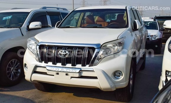 Acheter Import Voiture Toyota Prado Blanc à Import - Dubai, East Mahé Acheter Import Voiture Toyota Prado Blanc à Import - Dubai, East Mahé