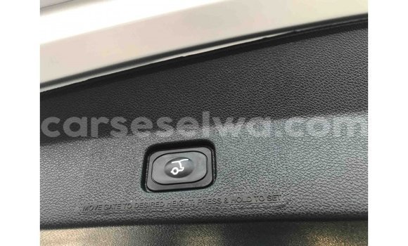 Acheter Import Voiture Ford Explorer Autre à Import - Dubai, East Mahé Acheter Import Voiture Ford Explorer Autre à Import - Dubai, East Mahé