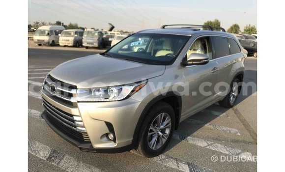 Acheter Import Voiture Toyota Highlander Autre à Import - Dubai, East Mahé Acheter Import Voiture Toyota Highlander Autre à Import - Dubai, East Mahé