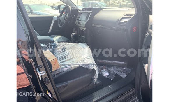 Acheter Import Voiture Toyota Prado Noir à Import - Dubai, East Mahé Acheter Import Voiture Toyota Prado Noir à Import - Dubai, East Mahé