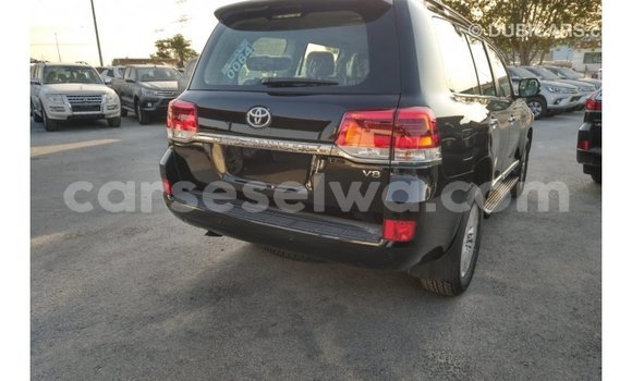 Buy Import Toyota Land Cruiser Black Car in Import - Dubai in East Mahé Buy Import Toyota Land Cruiser Black Car in Import - Dubai in East Mahé