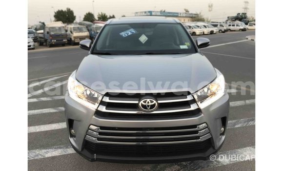 Acheter Import Voiture Toyota Highlander Autre à Import - Dubai, East Mahé Acheter Import Voiture Toyota Highlander Autre à Import - Dubai, East Mahé