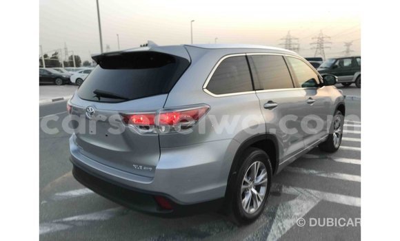 Acheter Import Voiture Toyota Highlander Autre à Import - Dubai, East Mahé Acheter Import Voiture Toyota Highlander Autre à Import - Dubai, East Mahé