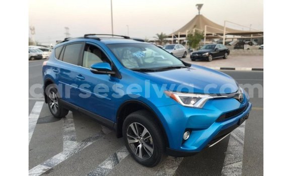 Acheter Import Utilitaire Toyota Ade Bleu à Import - Dubai, East Mahé Acheter Import Utilitaire Toyota Ade Bleu à Import - Dubai, East Mahé