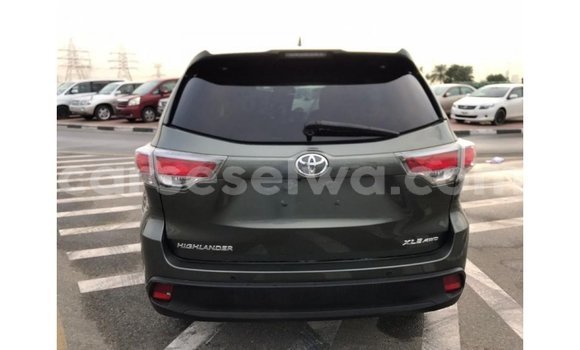 Acheter Import Voiture Toyota Highlander Autre à Import - Dubai, East Mahé Acheter Import Voiture Toyota Highlander Autre à Import - Dubai, East Mahé