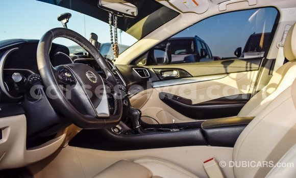 Acheter Import Voiture Nissan Maxima Blanc à Import - Dubai, East Mahé Acheter Import Voiture Nissan Maxima Blanc à Import - Dubai, East Mahé