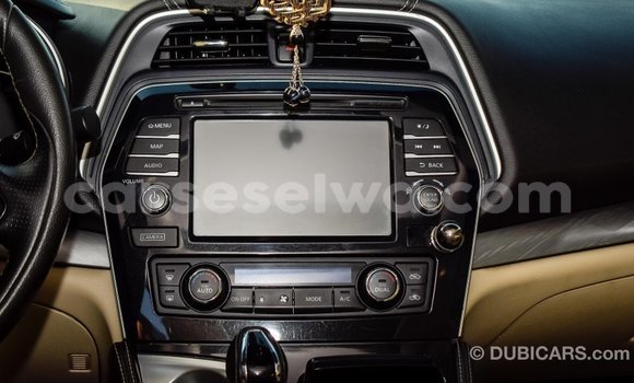 Acheter Import Voiture Nissan Maxima Blanc à Import - Dubai, East Mahé Acheter Import Voiture Nissan Maxima Blanc à Import - Dubai, East Mahé