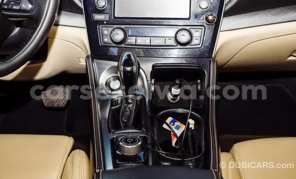 Acheter Import Voiture Nissan Maxima Blanc à Import - Dubai, East Mahé Acheter Import Voiture Nissan Maxima Blanc à Import - Dubai, East Mahé