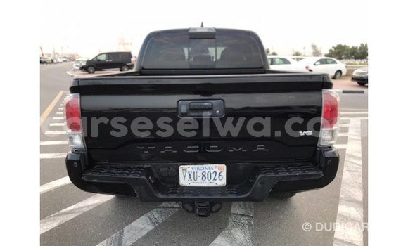 Acheter Import Voiture Toyota Tacoma Noir à Import - Dubai, East Mahé Acheter Import Voiture Toyota Tacoma Noir à Import - Dubai, East Mahé
