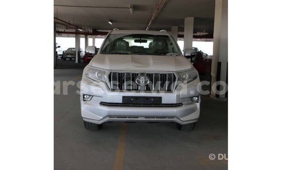 Acheter Import Voiture Toyota Prado Autre à Import - Dubai, East Mahé Acheter Import Voiture Toyota Prado Autre à Import - Dubai, East Mahé