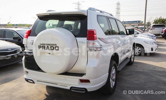 Acheter Import Voiture Toyota Prado Blanc à Import - Dubai, East Mahé Acheter Import Voiture Toyota Prado Blanc à Import - Dubai, East Mahé