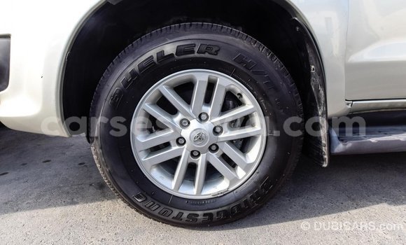 Acheter Import Voiture Toyota Fortuner Autre à Import - Dubai, East Mahé Acheter Import Voiture Toyota Fortuner Autre à Import - Dubai, East Mahé