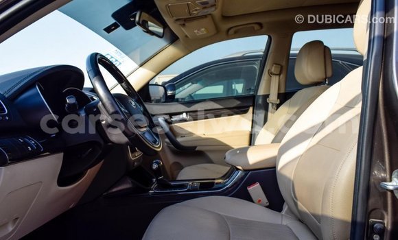 Acheter Import Voiture Kia Sorento Marron à Import - Dubai, East Mahé Acheter Import Voiture Kia Sorento Marron à Import - Dubai, East Mahé