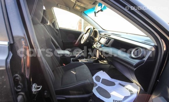 Acheter Import Utilitaire Toyota Ade Noir à Import - Dubai, East Mahé Acheter Import Utilitaire Toyota Ade Noir à Import - Dubai, East Mahé