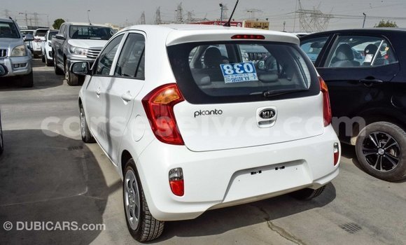 Acheter Import Voiture Kia Picanto Blanc à Import - Dubai, East Mahé Acheter Import Voiture Kia Picanto Blanc à Import - Dubai, East Mahé