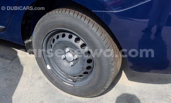 Acheter Import Voiture Renault Symbol Bleu à Import - Dubai, East Mahé Acheter Import Voiture Renault Symbol Bleu à Import - Dubai, East Mahé