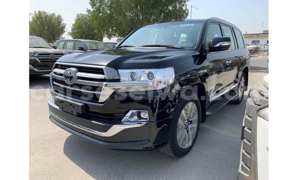 Buy Import Toyota Land Cruiser Black Car in Import - Dubai in East Mahé Buy Import Toyota Land Cruiser Black Car in Import - Dubai in East Mahé