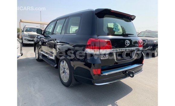 Buy Import Toyota Land Cruiser Black Car in Import - Dubai in East Mahé Buy Import Toyota Land Cruiser Black Car in Import - Dubai in East Mahé