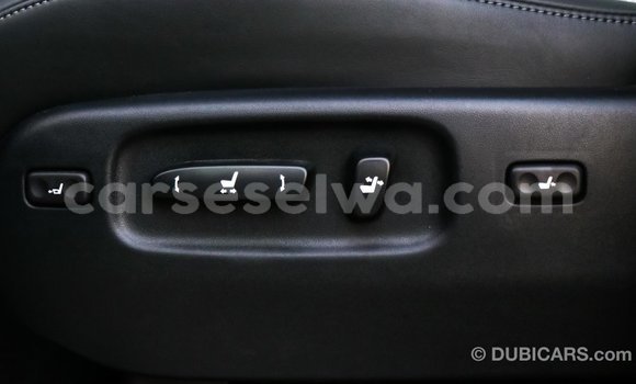 Acheter Import Voiture Lexus LX Bleu à Import - Dubai, East Mahé Acheter Import Voiture Lexus LX Bleu à Import - Dubai, East Mahé