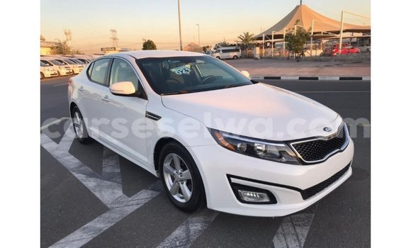 Acheter Import Voiture Kia Optima Blanc à Import - Dubai, East Mahé Acheter Import Voiture Kia Optima Blanc à Import - Dubai, East Mahé
