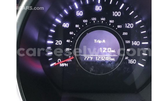 Acheter Import Voiture Kia Optima Blanc à Import - Dubai, East Mahé Acheter Import Voiture Kia Optima Blanc à Import - Dubai, East Mahé